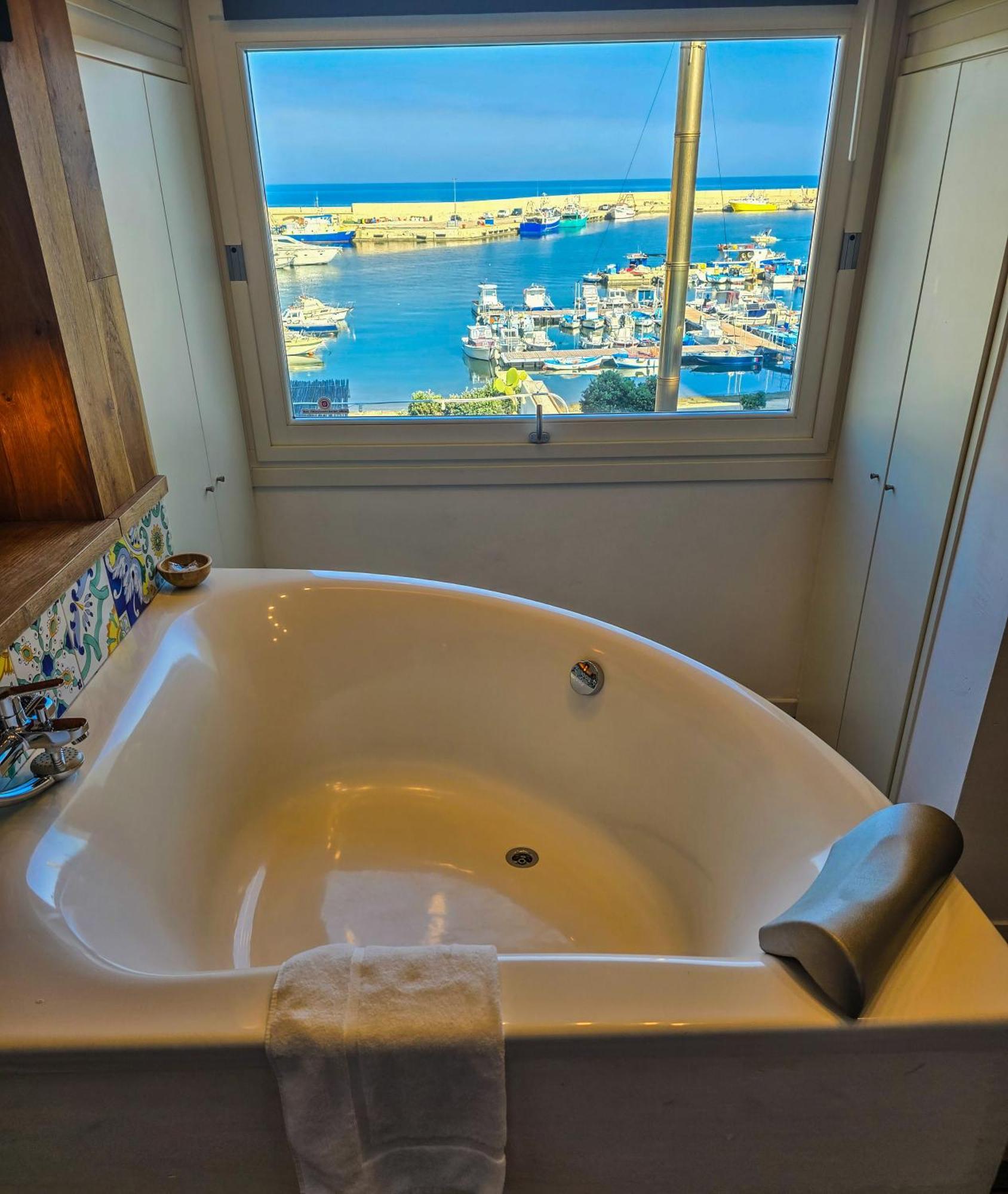 B&B 106 Maison De Charme Mola di Bari Zewnętrze zdjęcie